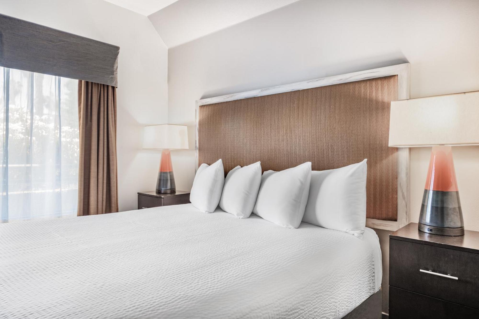 รามาดา ลิมิเต็ด เบเคอร์สฟิลด์ นอร์ท Hotel เบเกอร์สฟีลด์ ภายนอก รูปภาพ